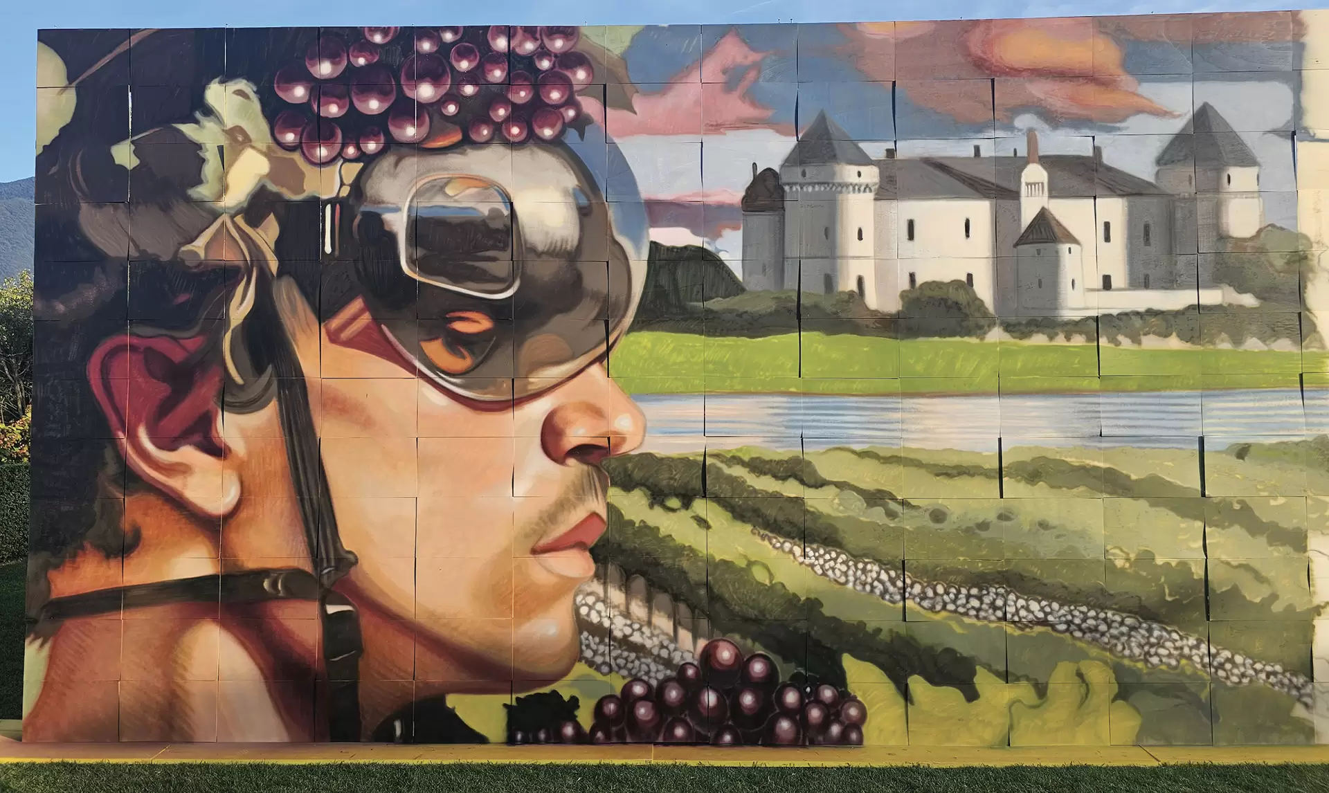 L’opera creata dall’artista Andrea Ravo Mattoni.