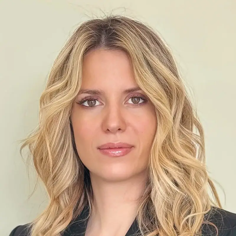 Aleksandra Milan Cortegiano