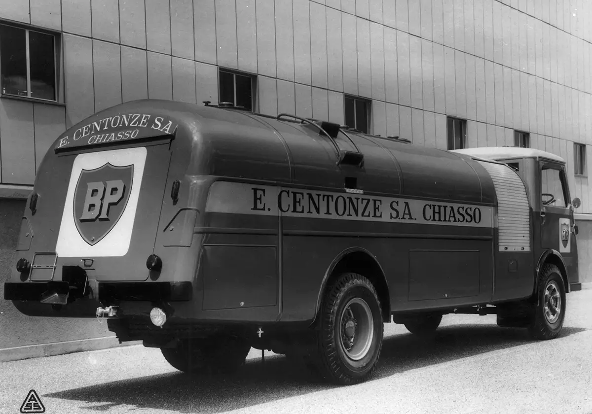 Camion cisterna Bp