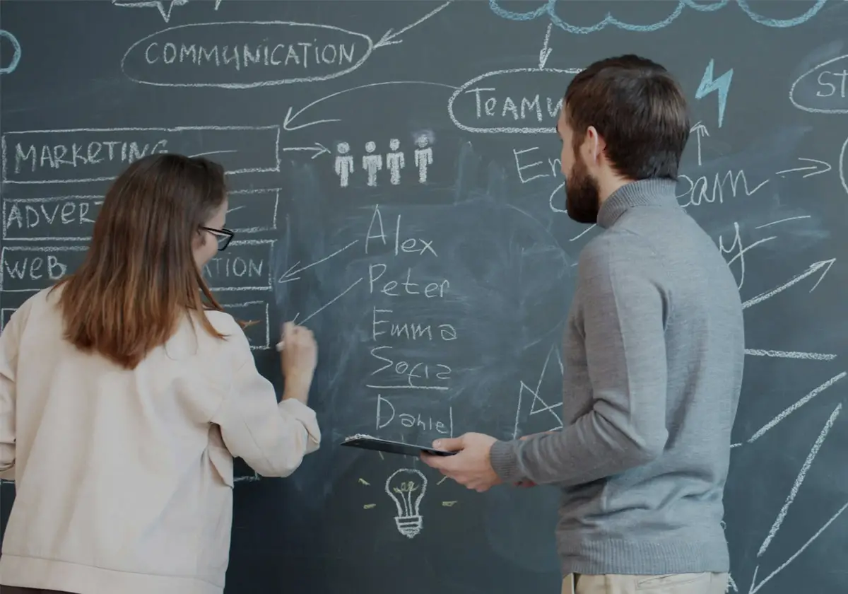 Marketing and communication, © Vitaly Gariev / Unsplash