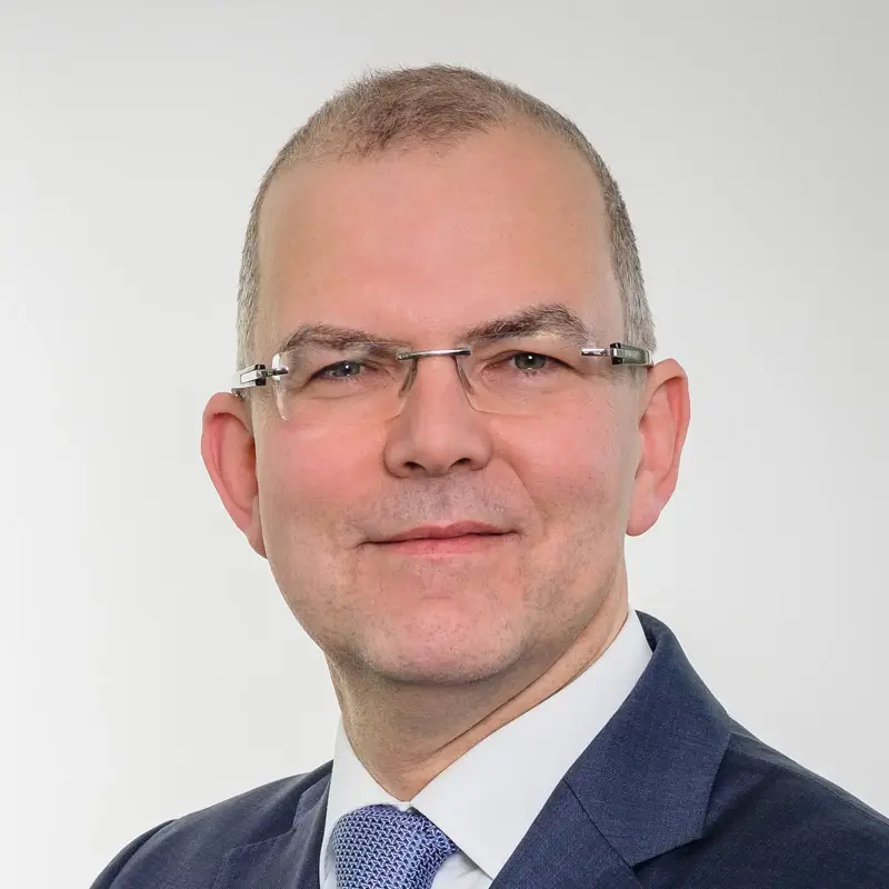 Hans-Jörg Naumer